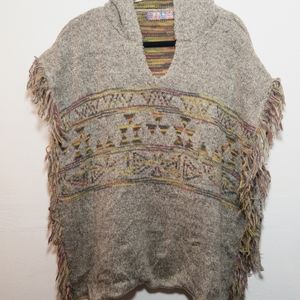 Selfie Couture. Gray hooded poncho with yellow and red Aztec design